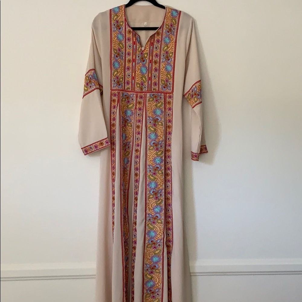 Womens embroidered Thobe
